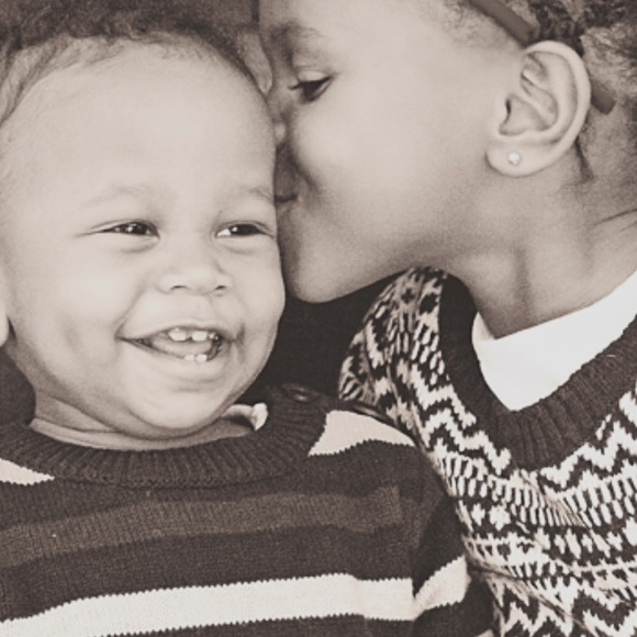 Meet your Posher, Alishia - Picture 1 of 1